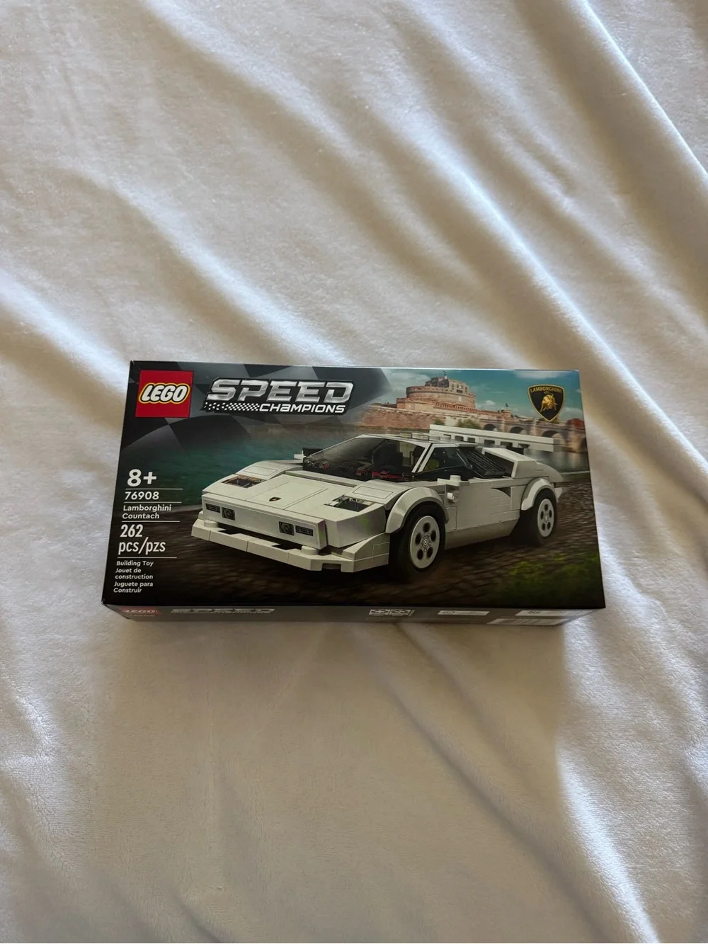 100% Complete & Retired Lego Speed Champions: Lamborghini Countach (76908)